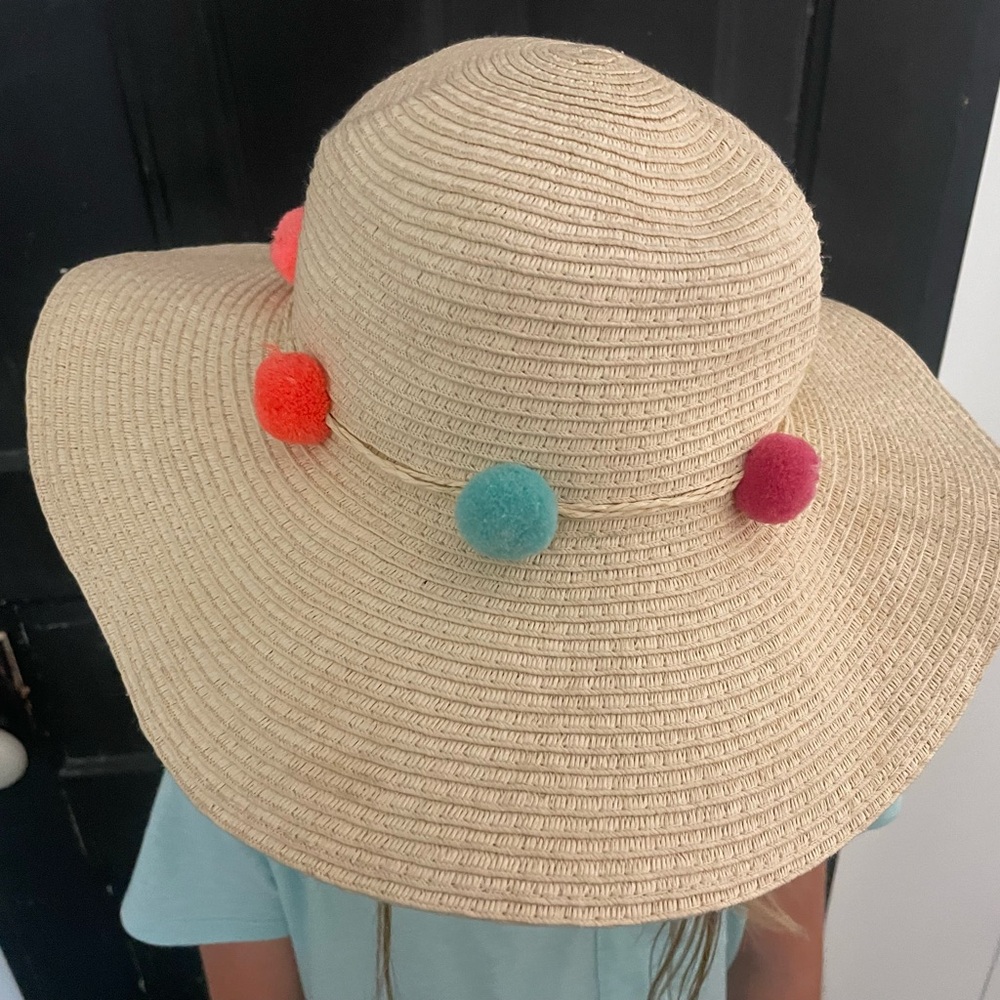 Preloved girls sunhat, cat&jack, target